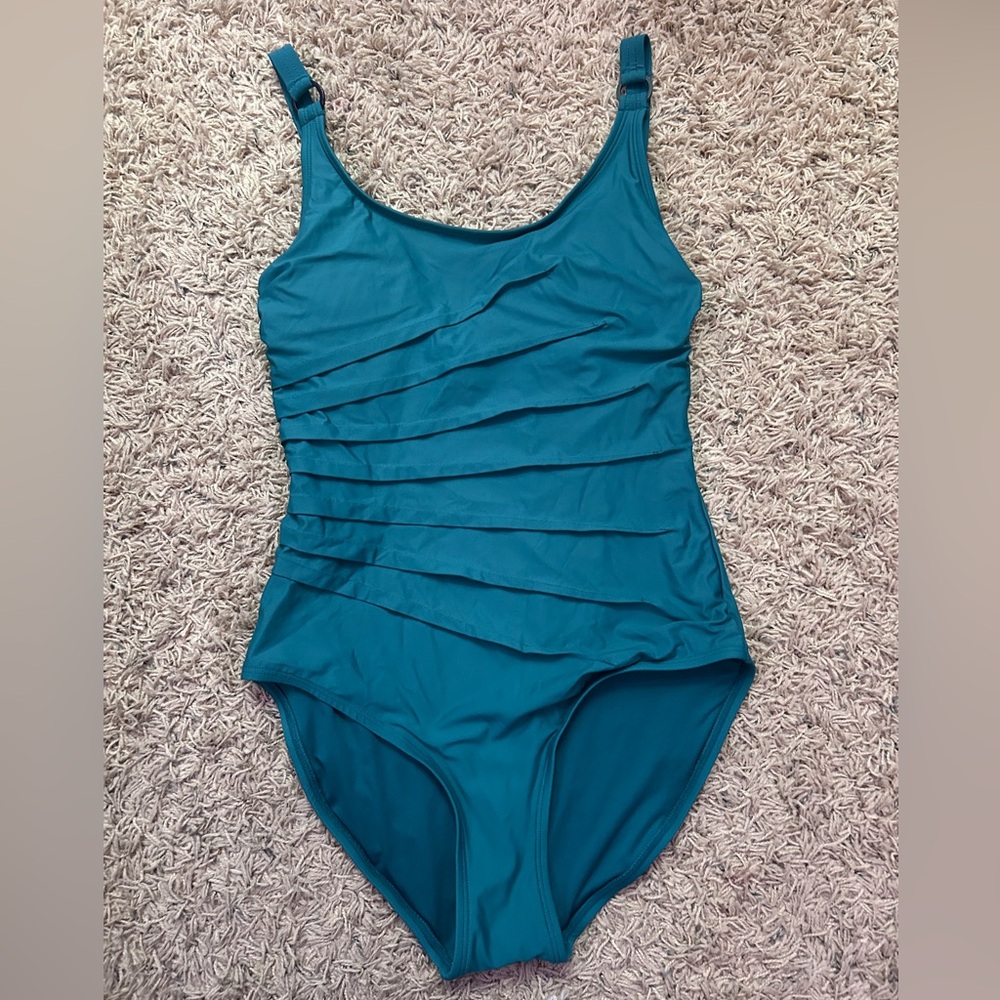 DKNY teal one piece bathing suit w/ built in bra M